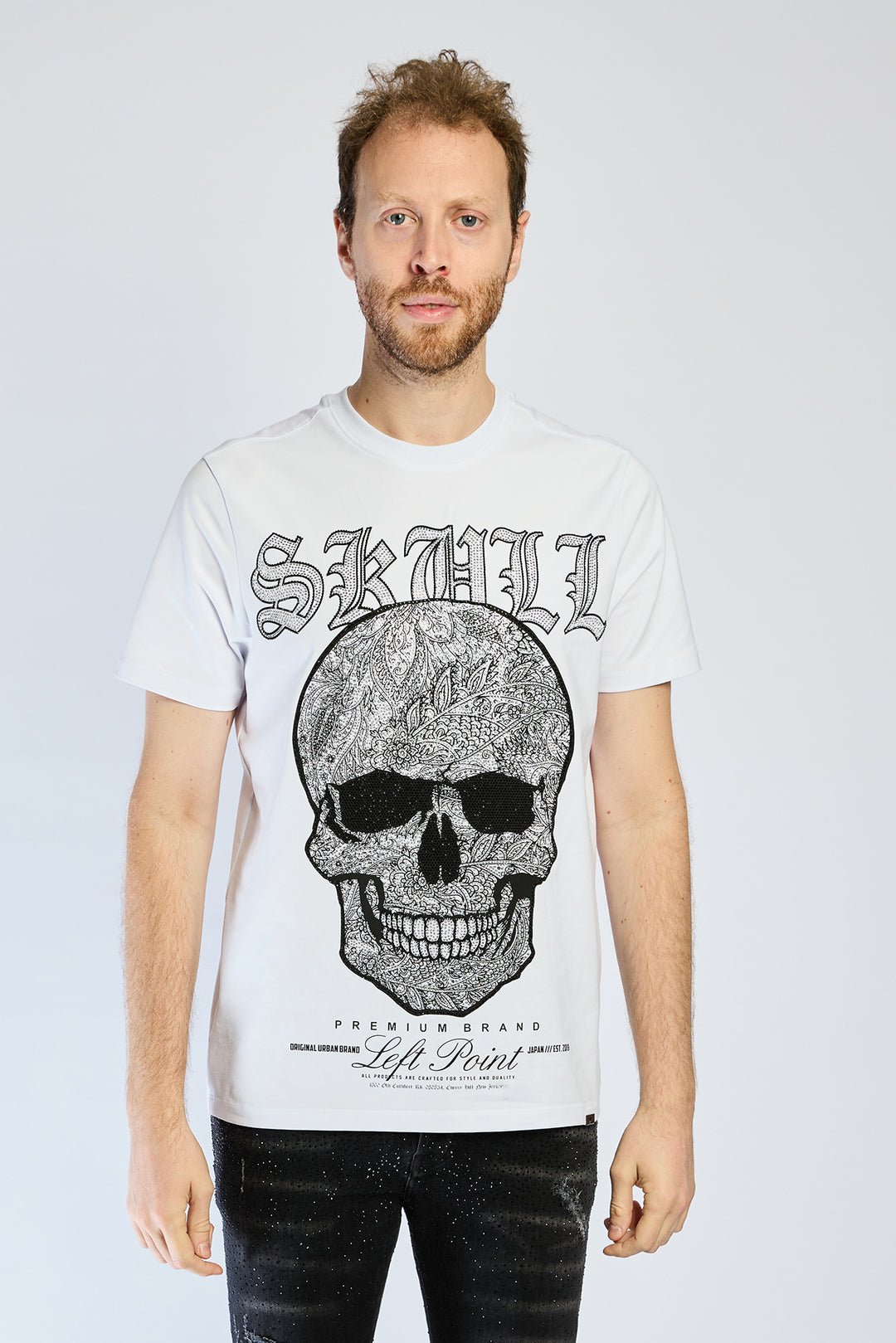 SKULL IN EMPTY PATTERNS